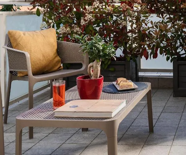 Nido & 3* تْشيزيناتيكو