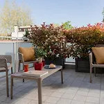 Hotel Nido &