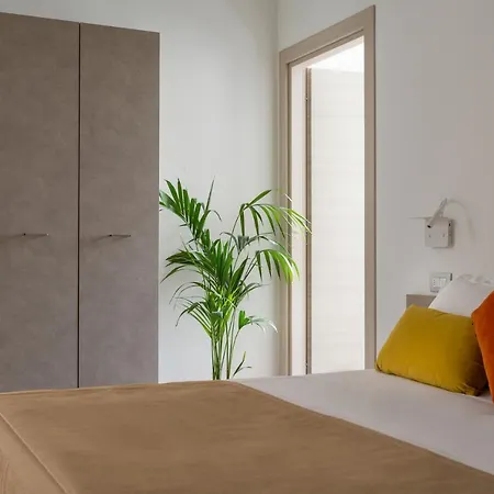 Nido Suite & Apartments 3*