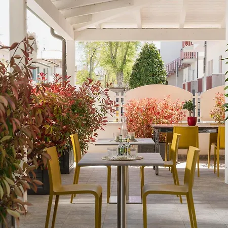 Nido Suite & Apartments Cesenatico