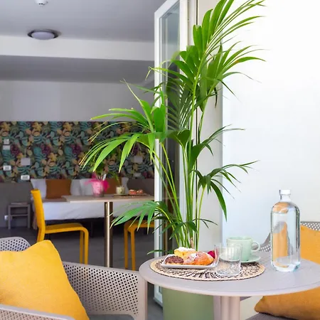 Nido Suite & Apartments Cesenatico