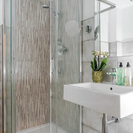 Hotel Nido Suite & Apartments