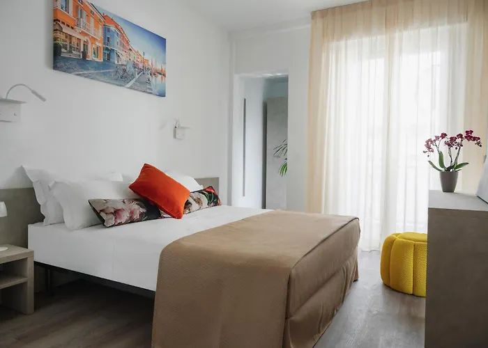 Otel Nido & 3*